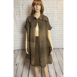 Hand Knit Wool Open Front Short Sleeve Grey Ombre Vest Cardigan